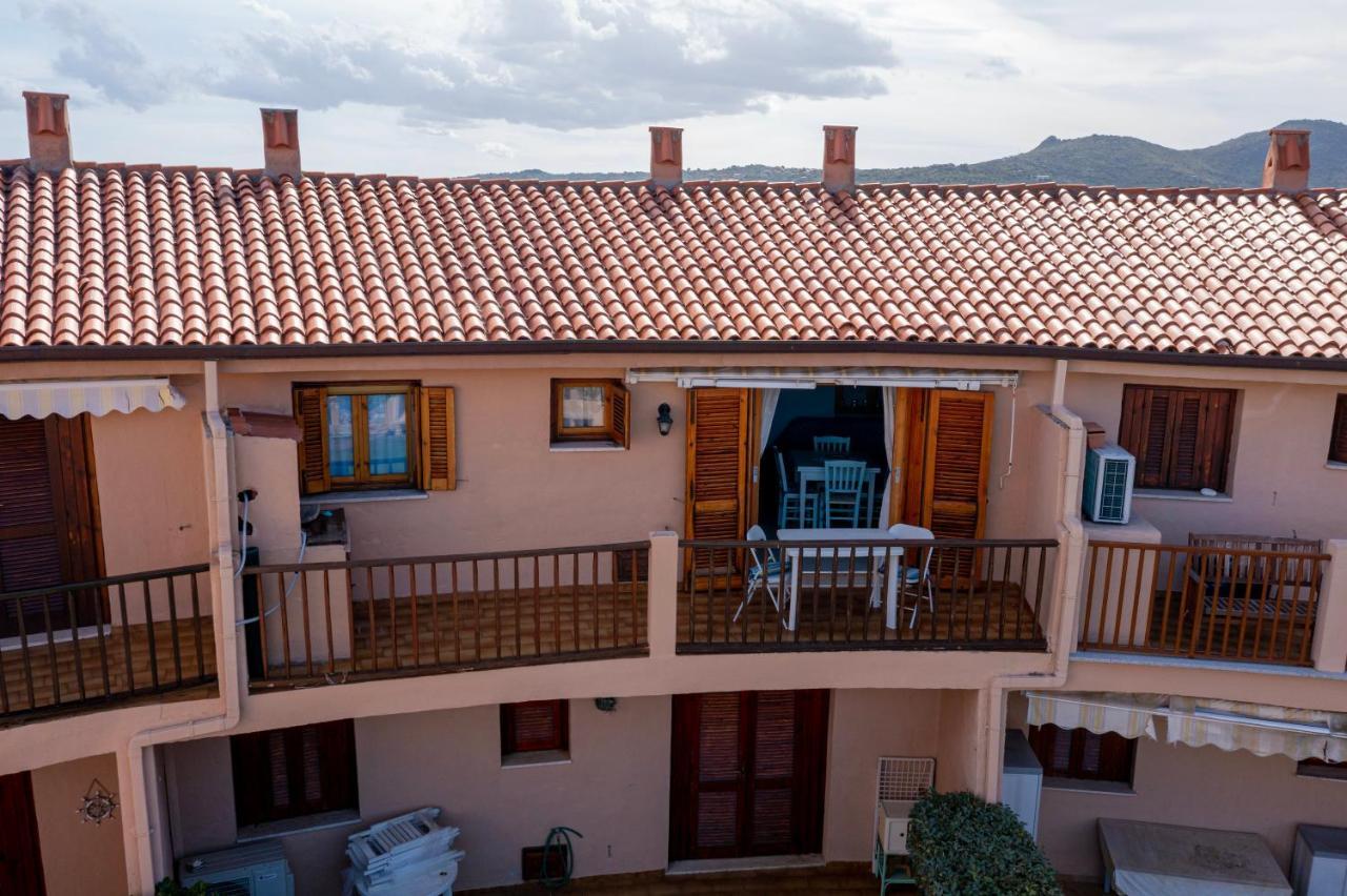 Casa Athena Villa Pittulongu Exterior photo
